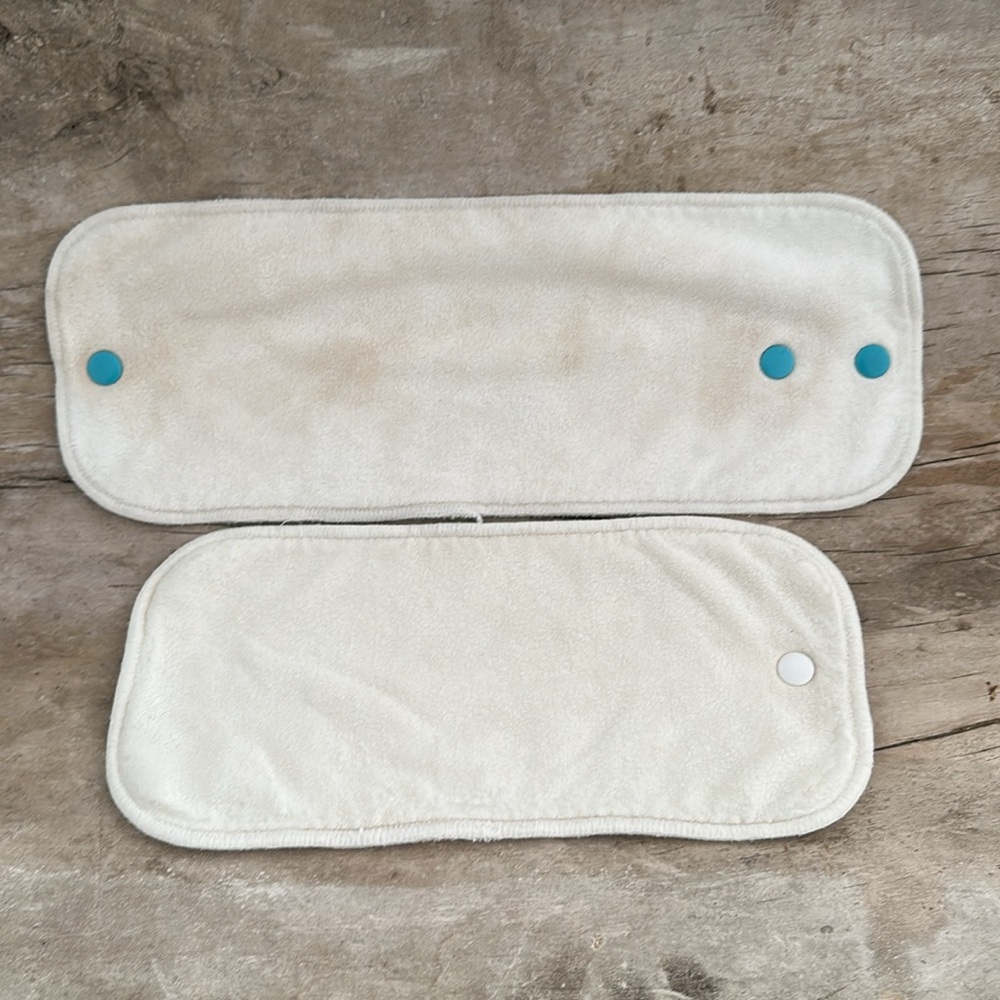 Grade C. Lalabye Baby inserts. Pair top large and booster small insert.